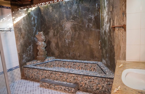 Candi Dasa Hotel | Geringsing Bungalow