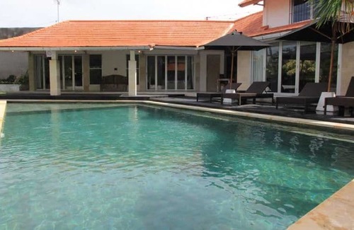 North Legian Hotel | Grange Villa - Legian Bali