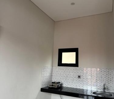 Kuta House | Kubu Gandi Homestay