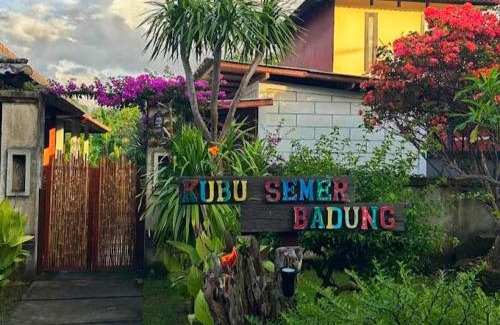 Mushroom Bay House | Kubu Semer Badung