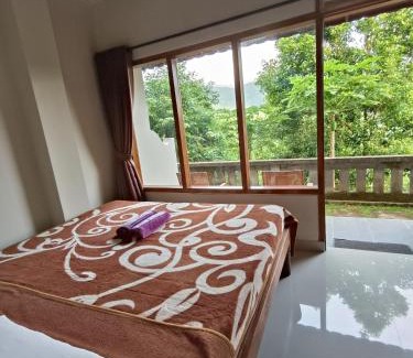 Munduk Hostel | Made Oka Budget Room
