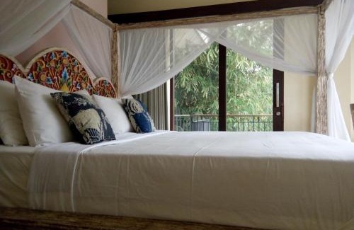 Kedewatan Bed & Breakfast | Manada Guesthouae