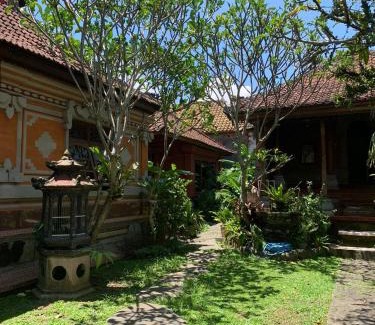Peliatan House | Mandala Bungalows