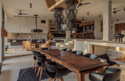 Mushroom Bay Villa | New Sunset Ultimate Oceanfront Villa - 5BD