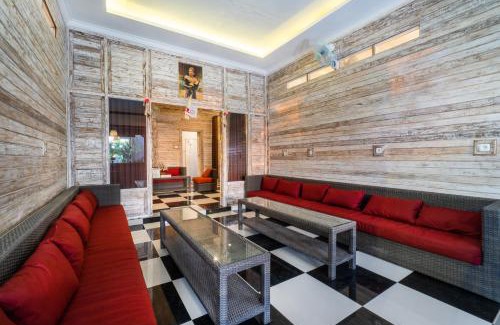 Jungut Batu House | Nyuh Gading Home Stay