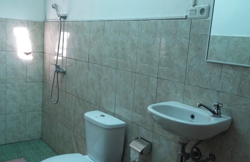 Lovina House | Padang Lovina Sea Side Cottage