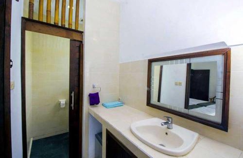 Jungut Batu House | Pantai Bungalow Lembongan Island