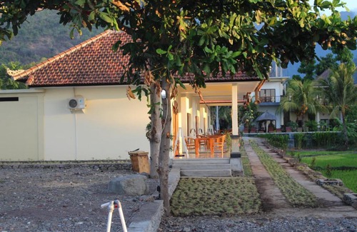 Amed House | Taman Padi Villa