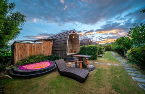 Toya Bungkah Cabin | Tegal Bamboo Cottages & Private Hot Spring