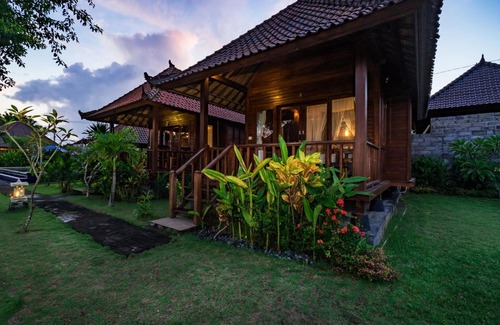 Mushroom Bay Villa | The cozy Lembongan garden view