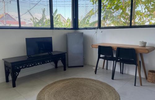 Drupadi Apartment | The Drupadi Apartments Studio Gordy