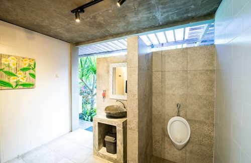 Andong Hostel | Ubud Tropical - Hostel