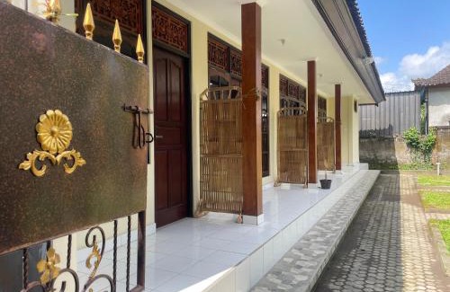 Peliatan House | Umah Kerta Guest House