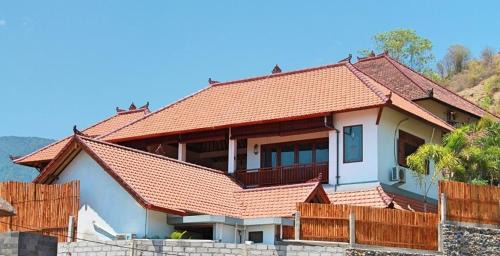 Amed Villa | Villa Bukit Malas 4, 4 Bedroom Villa and Pool