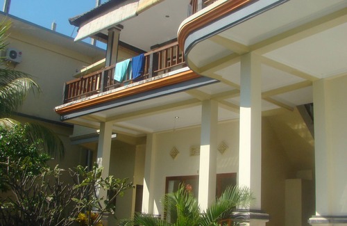 Amed Villa | Villa Taman Padi