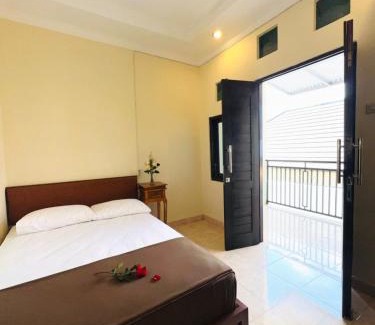 Kaliasem Hostel | Zigiz Lovina Hostel