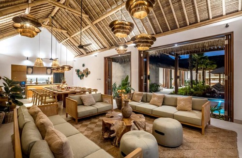 Peliatan Villa | 1000 m² Villa ∙ 6 bedrooms ∙ 12 guests