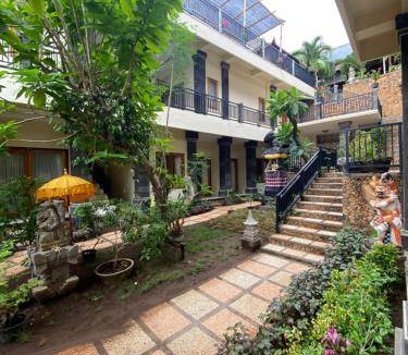 Amed House | 120 m² Bungalow ∙ 6 guests