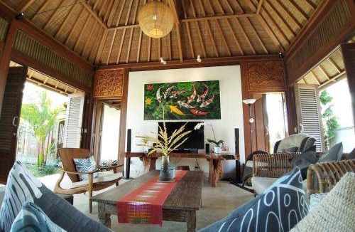 Selat Villa | 205 m² Villa ∙ 2 bedrooms ∙ 5 guests