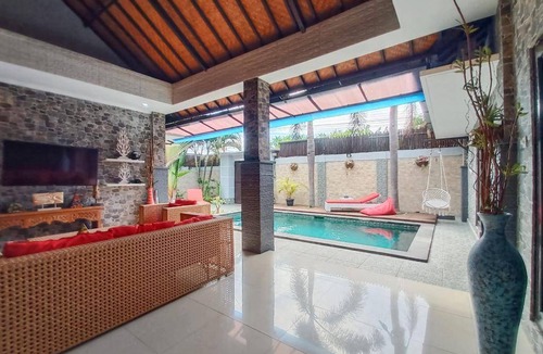 Legian City-Centre Villa | 220 m² Villa ∙ 3 bedrooms ∙ 6 guests