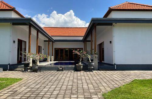 Tulamben Villa | 250 m² Villa ∙ 2 bedrooms ∙ 6 guests