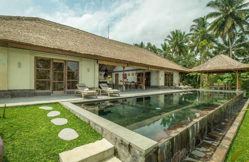 Kenderan Villa | 275 m² Villa ∙ 2 bedrooms ∙ 5 guests