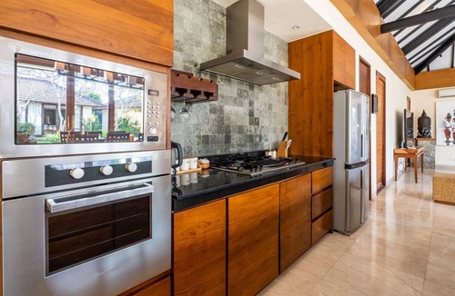 Tanjungbenoa Villa | 3 Bedroom Private Pool Villa near Seminyak, 2 mnts walk to the Beach
