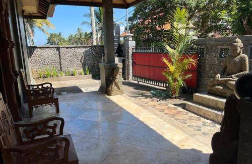Pekutatan House | 300 m² House ∙ 4 bedrooms ∙ 8 guests