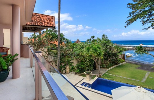 Candi Dasa Villa | 300 m² Villa ∙ 2 bedrooms ∙ 4 guests