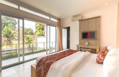 Legian City-Centre Villa | 300 m² Villa ∙ 3 bedrooms ∙ 6 guests