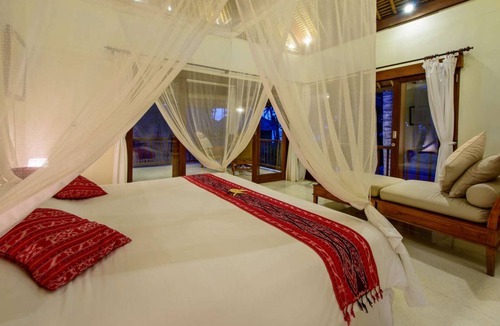 Candi Dasa Villa | 300 m² Villa ∙ 4 bedrooms ∙ 8 guests
