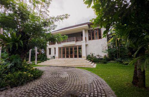 Gianyar Villa | 500 m² Villa ∙ 5 bedrooms ∙ 10 guests