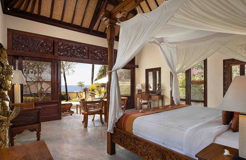 Sambirenteng Hotel | Alam Anda Ocean Front Resort & Spa