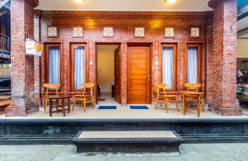 Tua House | Alam Desa Homestay by AGATA