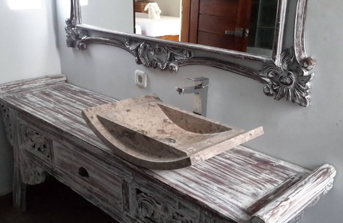 Purwakerti House | Amed Beach Villa