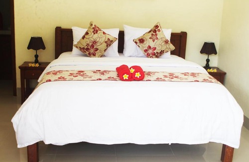 Purwakerti House | Amed Kunara Guest House
