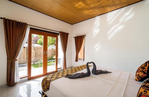 Jungut Batu House | Anugrah Sari Homestay by WizZeLa