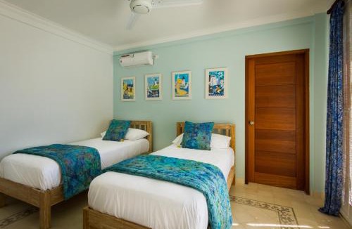 Bunutan Villa | Aquamarine Beach Villas