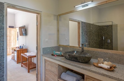 Dencarik Resort | Beachfront In Balance Resort - Garden View Villa 1