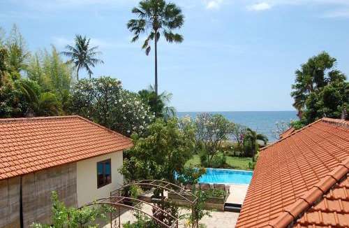 Banjartegehe Villa | Beachfront Villa Jepun Segara