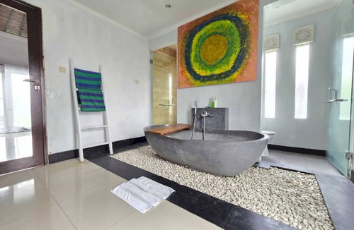 Taro Hotel | Belvilla Bunga Matahari Ceking Rice Terrace