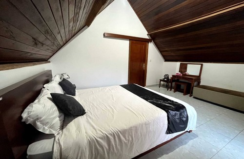 Toya Bungkah Hotel | Belvilla Serene Paradise Resort Batur Hot Spring