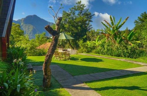Toya Bungkah House | Bintang House