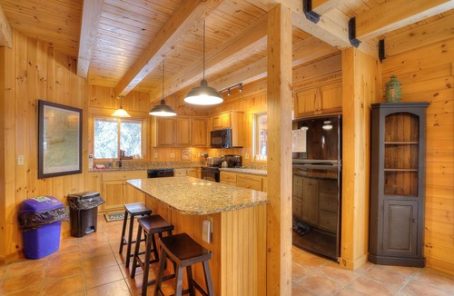 Rangeley House | Birches - Beautiful log home on peaceful Loon Lake