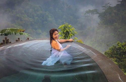 Tampaksiring House | Bubble Hotel Bali Ubud - Bath Bubble
