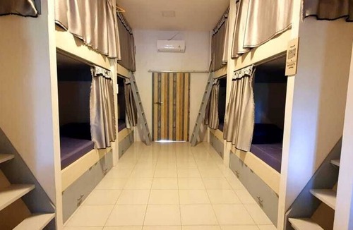 Penida Island Hostel | Bunk Bed Room Nusa Penida - Hostel