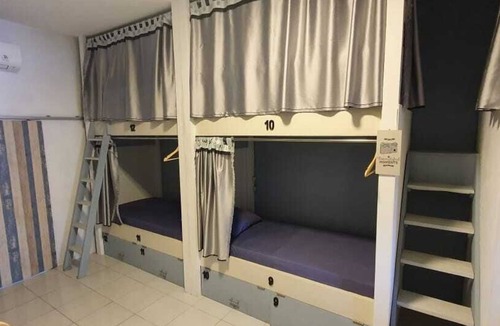 Penida Island Hostel | Bunk Bed Room Nusa Penida - Hostel