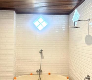 Sebatu Bed & Breakfast | Bupon house cempaka room