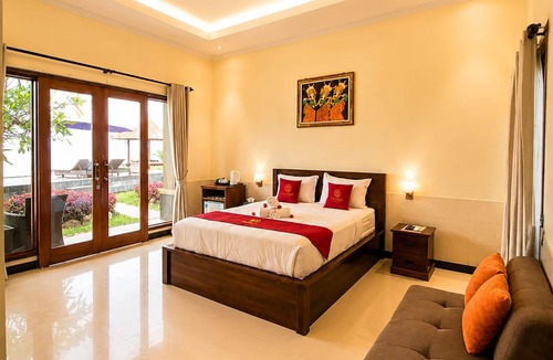 Penida Island Bed & Breakfast | Cave Beach Bungalow