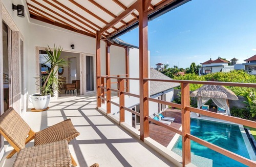 Batubelig Villa | Charming 7BR Villa W/Pool & Balcony in Bali, Bali villa 2206